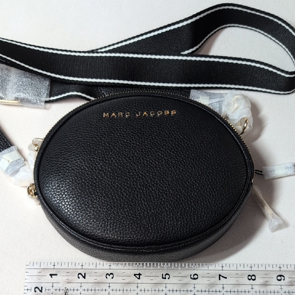 Marc Jacobs Rewind Oval Black Pebbled Leather Crossbody NWT - Picture 7 of 15
